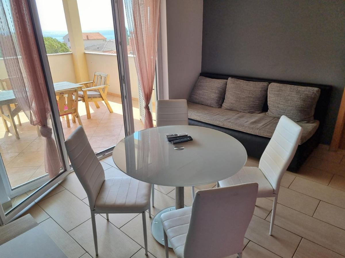 Apartment Wallot โนวาลยา ภายนอก รูปภาพ